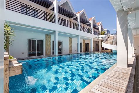 hotels in angeles city.
